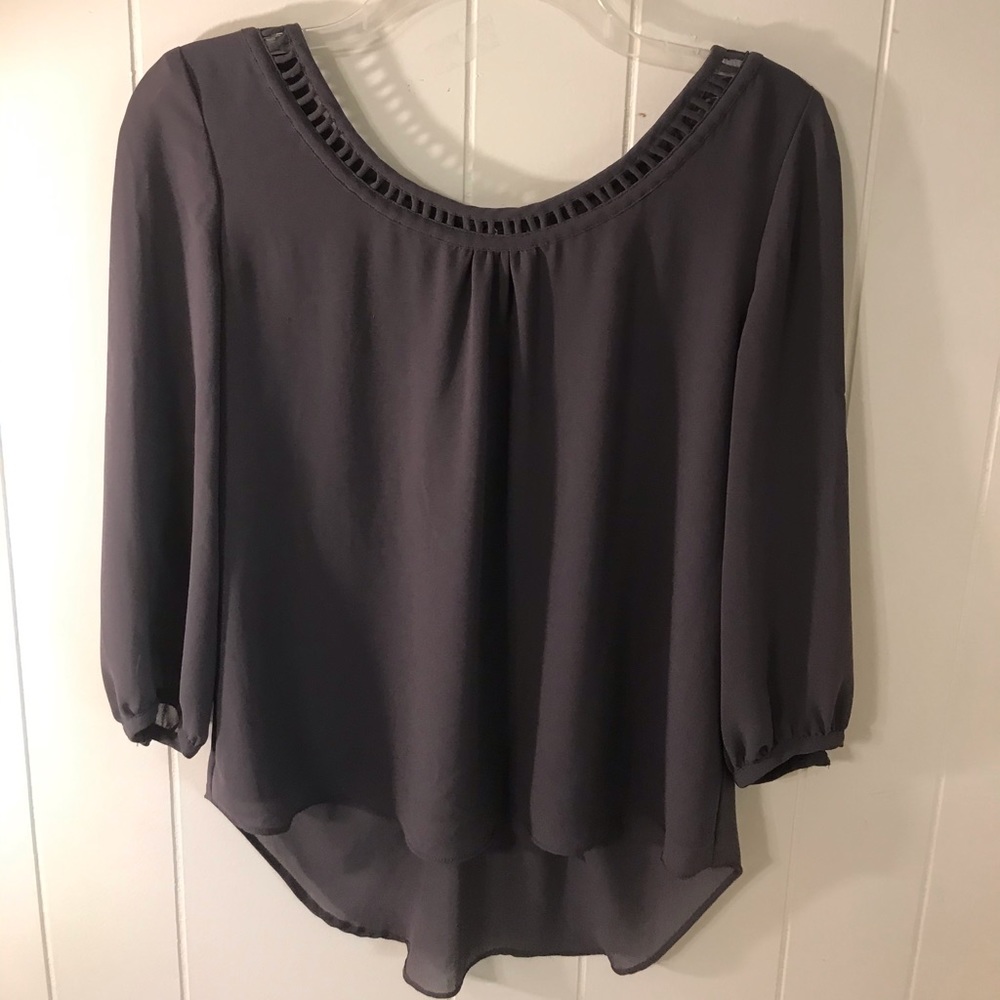 Women’s blouse, scoop neck, charcoal, relaxed fit